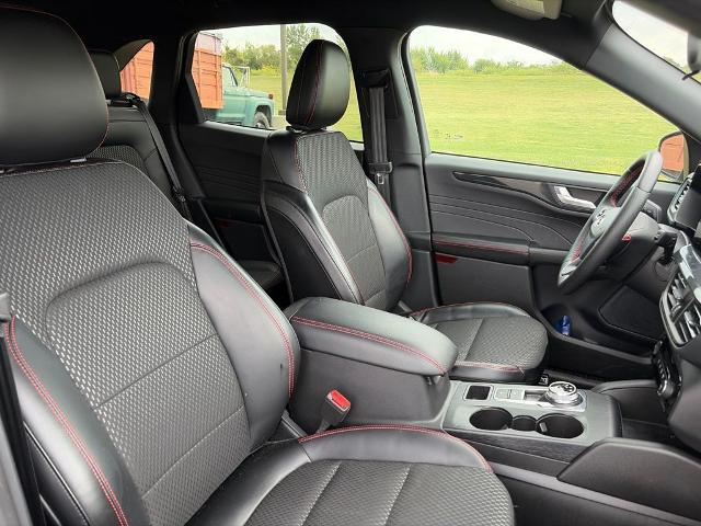 2024 Ford Escape - $27,000
