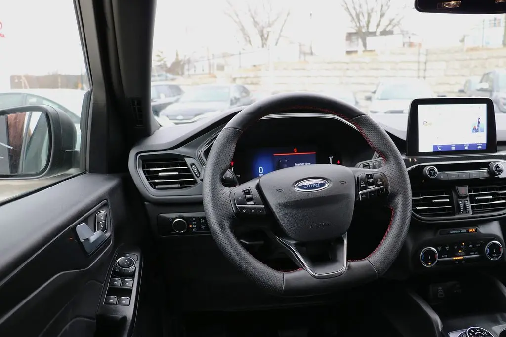 2025 Ford Escape - $22,799