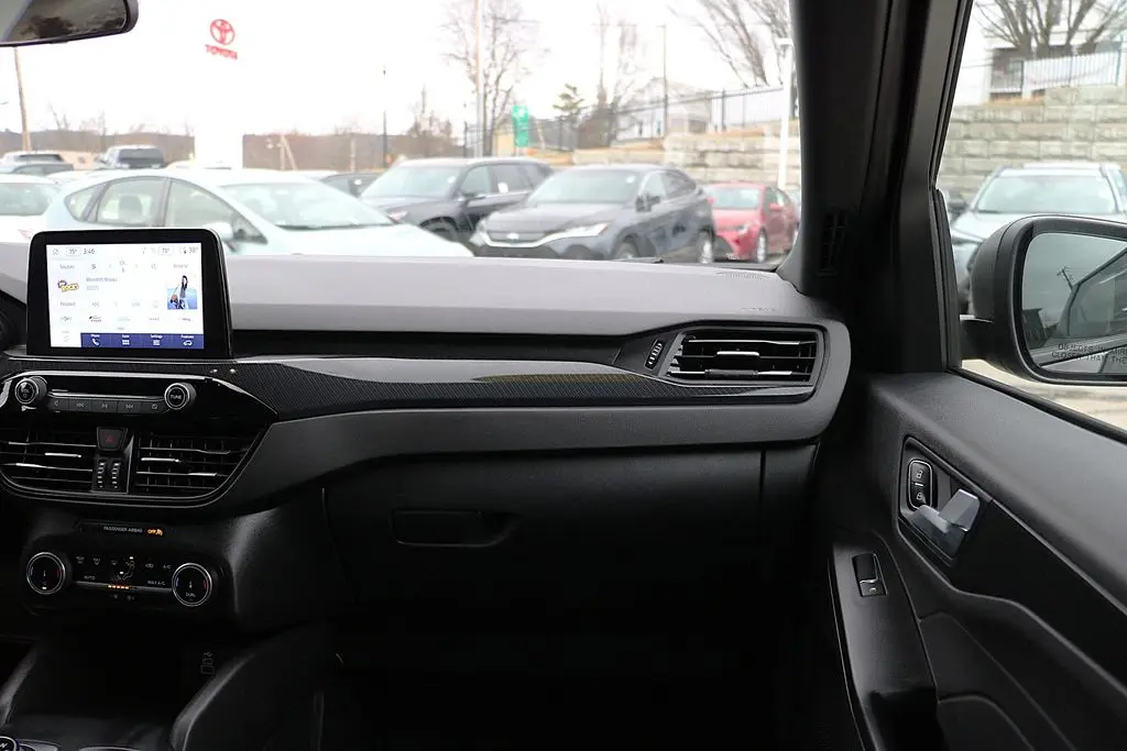2025 Ford Escape - $22,799