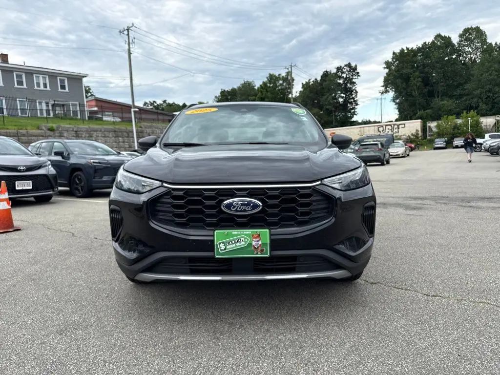 2025 Ford Escape - $23,599