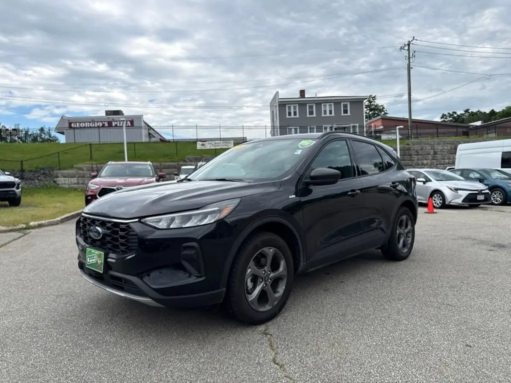 2025 Ford Escape - $23,599