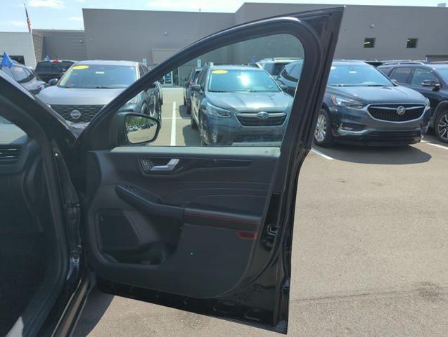 2025 Ford Escape - $19,304