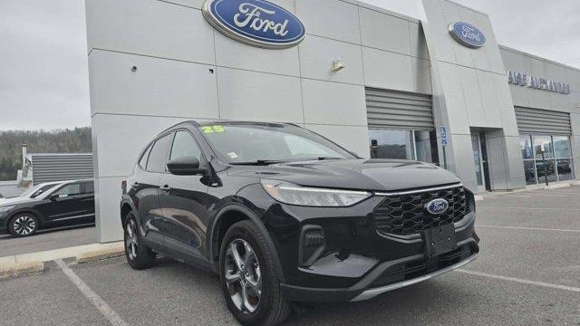 Preowned 2025 Ford Escape ST-Line for Sale
