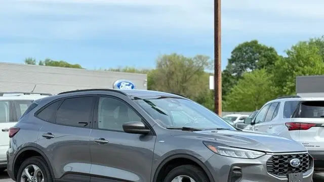 2025 Ford Escape ST-Line