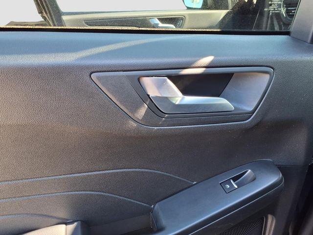 2025 Ford Escape - $23,963