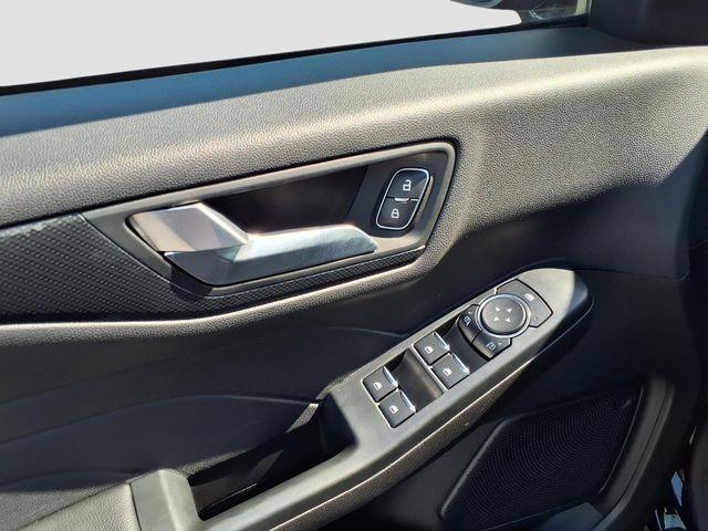 2025 Ford Escape - $23,963