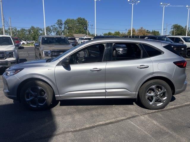 2023 Ford Escape - $22,847