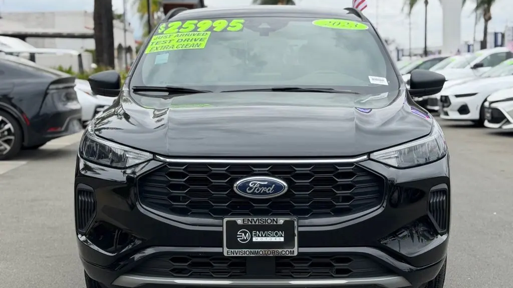 2023 Ford Escape ST-Line