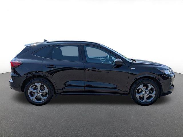 2023 Ford Escape - $24,200