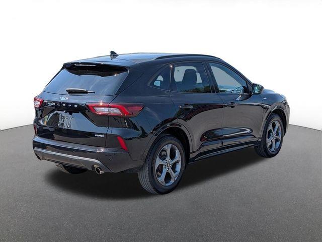 2023 Ford Escape - $24,200