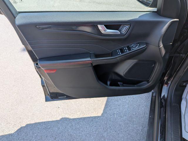 2023 Ford Escape - $24,200