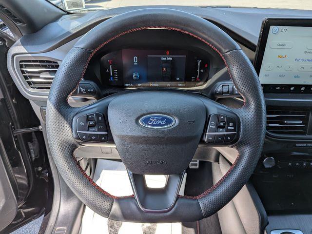 2023 Ford Escape - $24,200