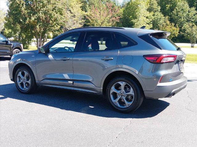 2023 Ford Escape - $23,600