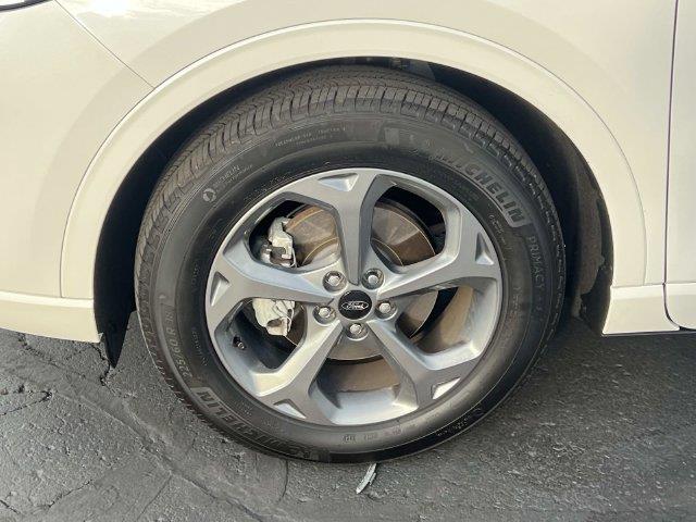 2023 Ford Escape - $23,750