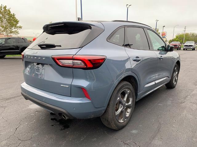 2023 Ford Escape - $21,559