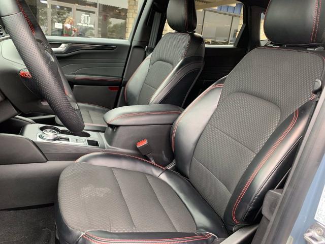2023 Ford Escape - $21,559