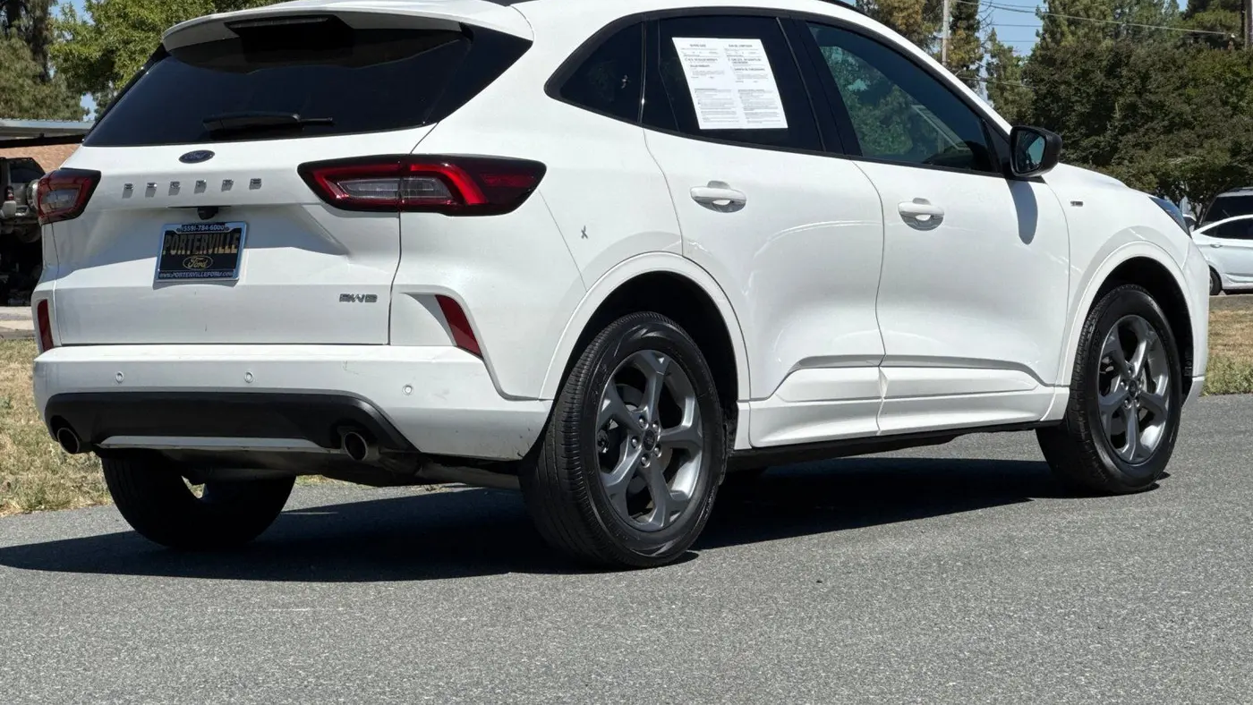 2023 Ford Escape ST-Line