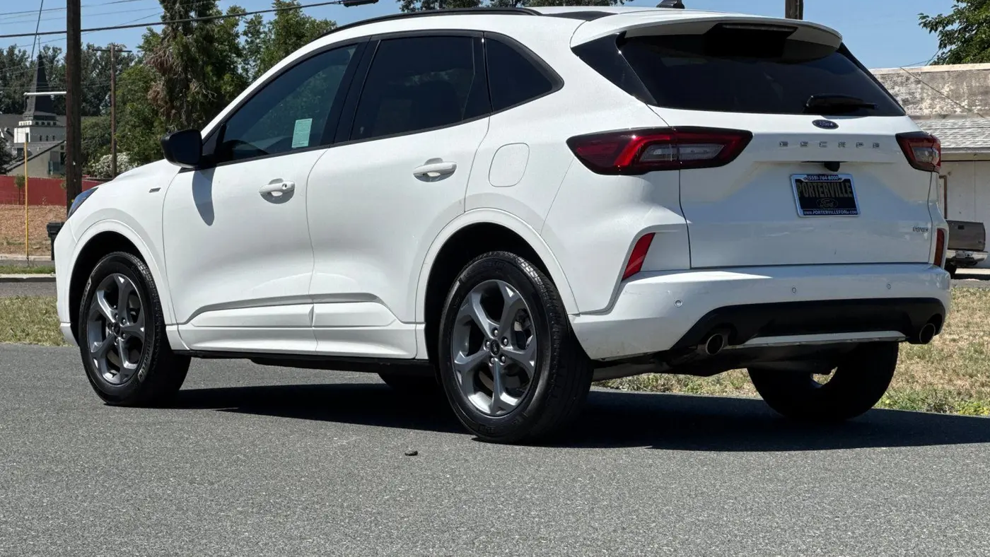 2023 Ford Escape ST-Line