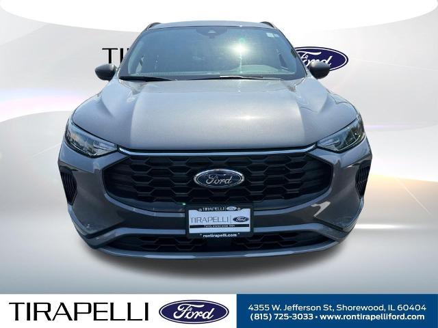 2023 Ford Escape ST-Line — photo 1 of 7
