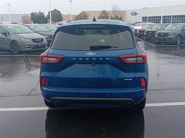 2023 Ford Escape - $23,500