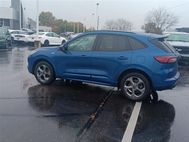 2023 Ford Escape - $23,500
