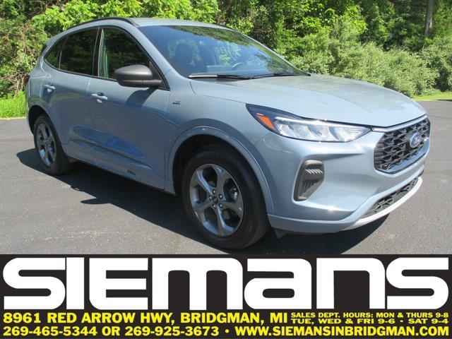 2024 Ford Escape - $25,946