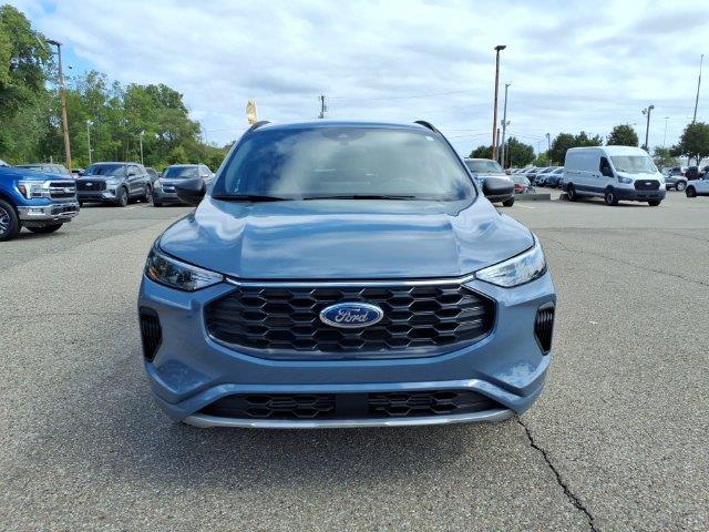 2024 Ford Escape - $25,000