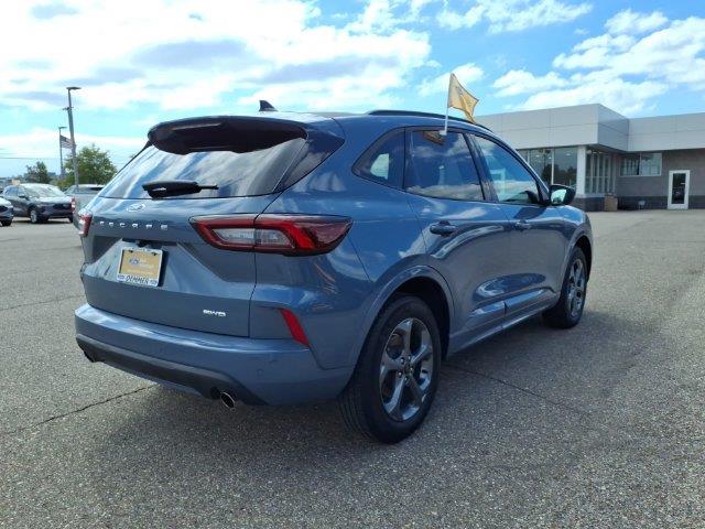 2024 Ford Escape - $25,000