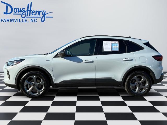 2025 Ford Escape - $20,995