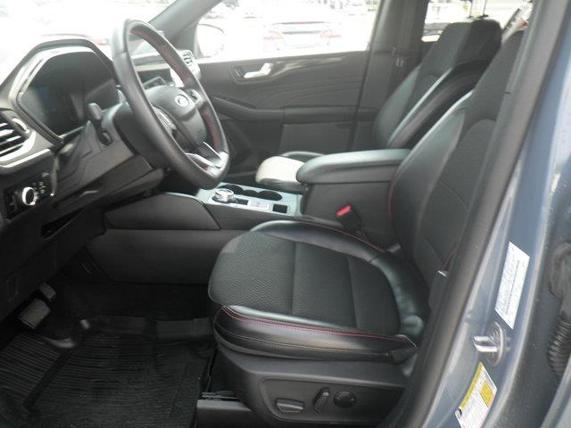 2025 Ford Escape - $27,500