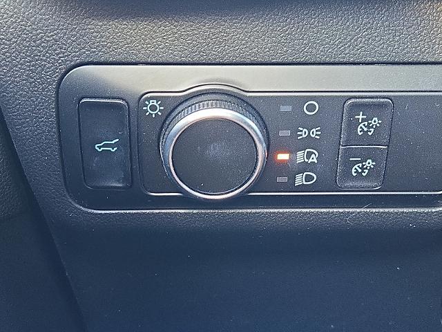 2025 Ford Escape - $30,900