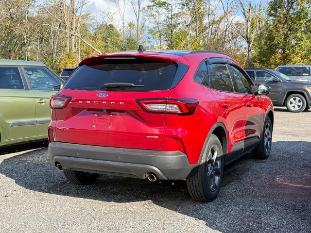 2025 Ford Escape - $25,142