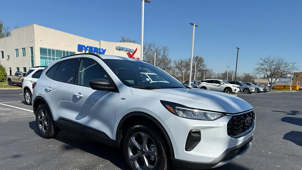 2025 Ford Escape ST-Line