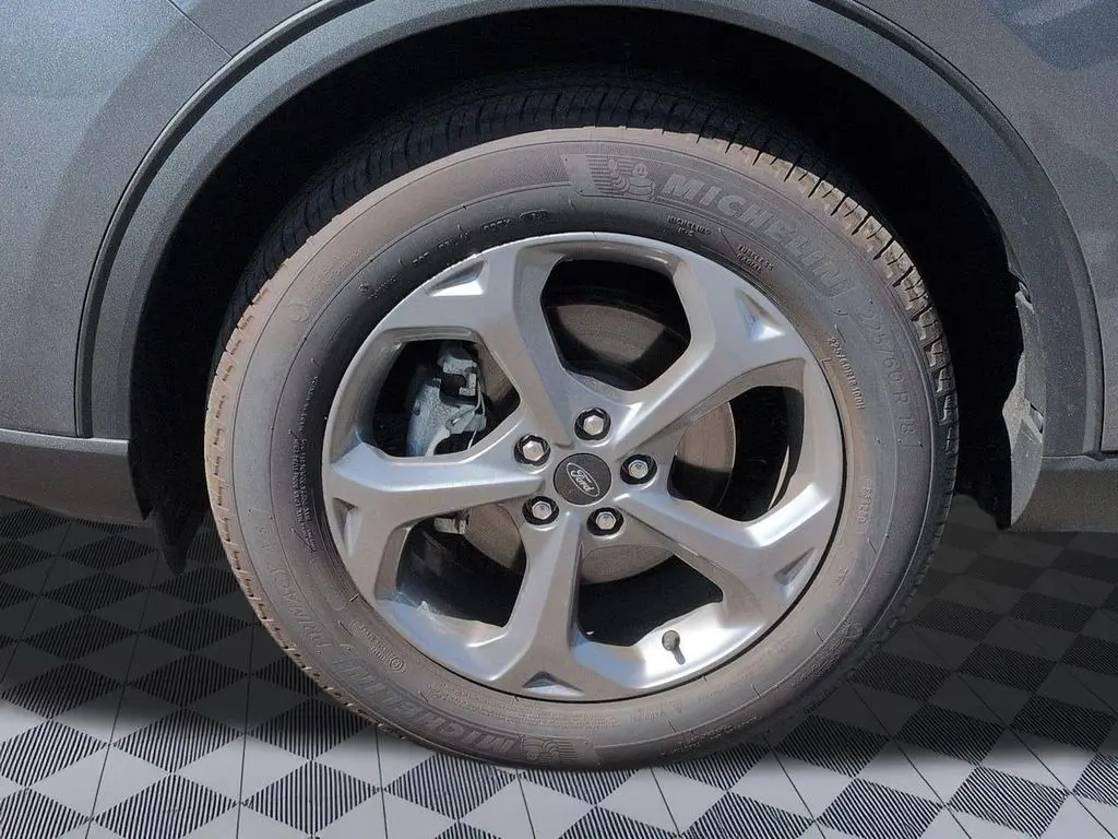 2025 Ford Escape - $25,191