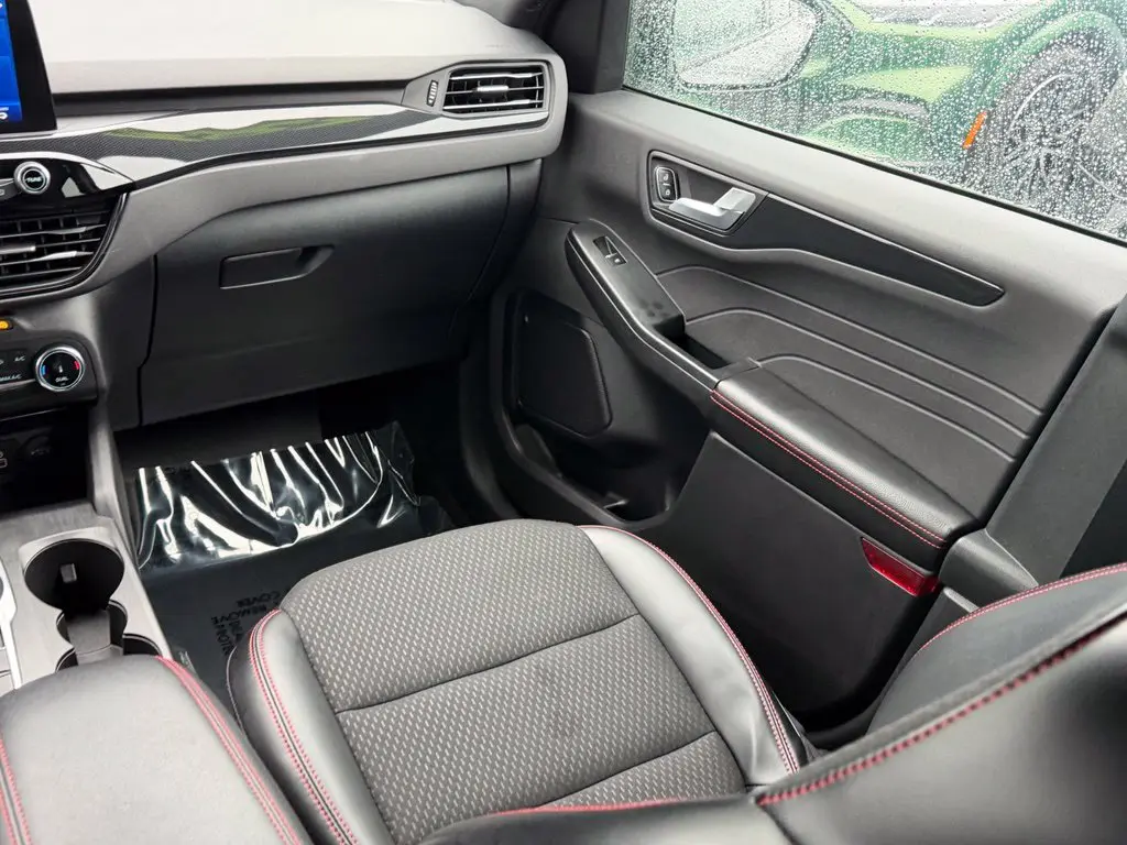 2025 Ford Escape - $25,191