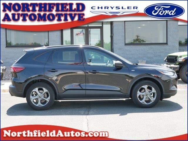 2025 Ford Escape - $24,487