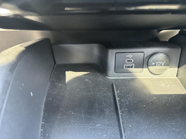 2025 Ford Escape - $26,995