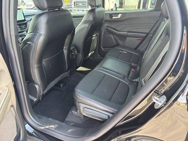 2025 Ford Escape - $26,995
