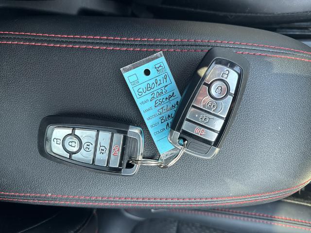 2025 Ford Escape - $26,995
