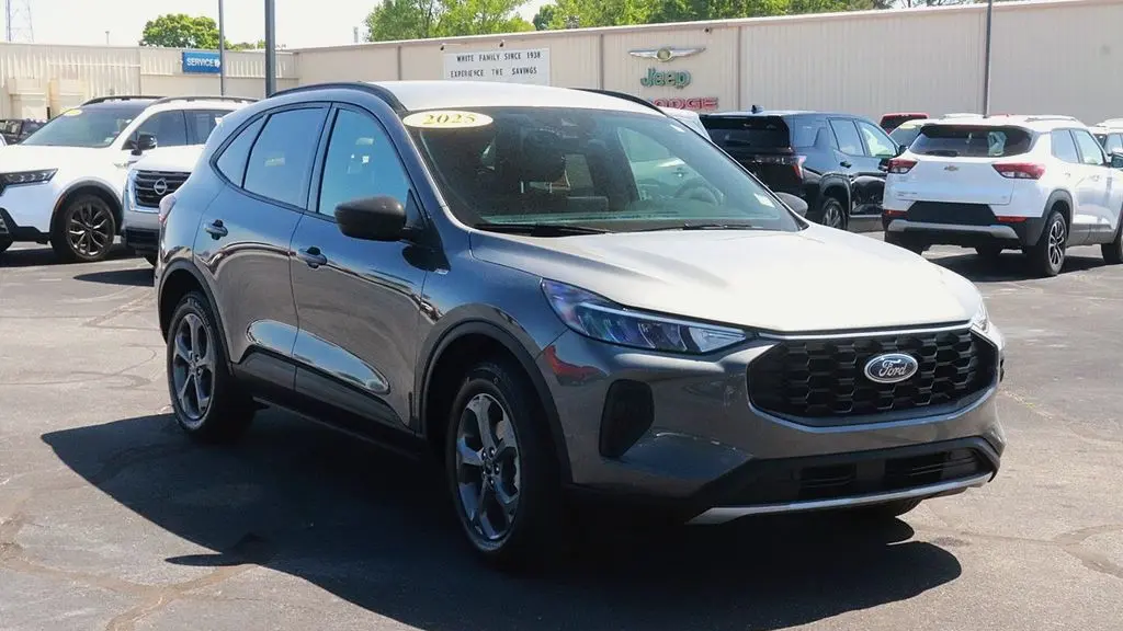 2025 Ford Escape ST-Line