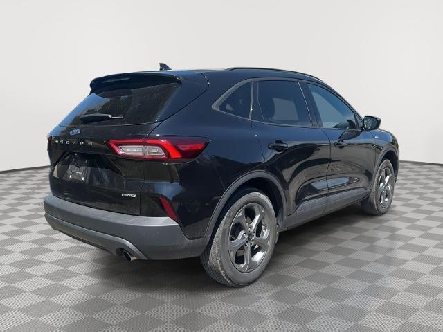 2026 Ford Escape - $27,250