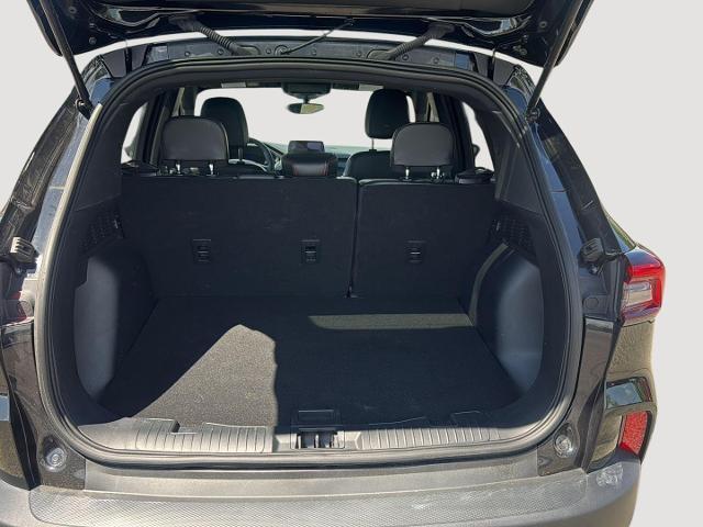 2026 Ford Escape - $27,250