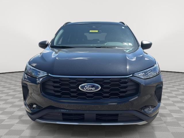 2026 Ford Escape - $28,600