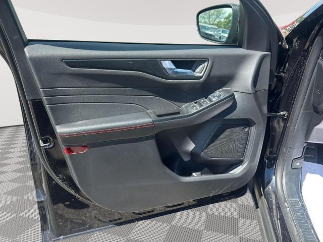 2026 Ford Escape - $28,600