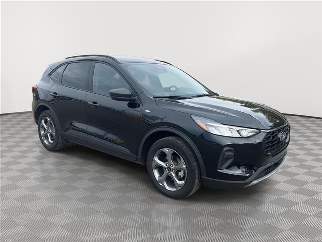 2026 Ford Escape - $28,900