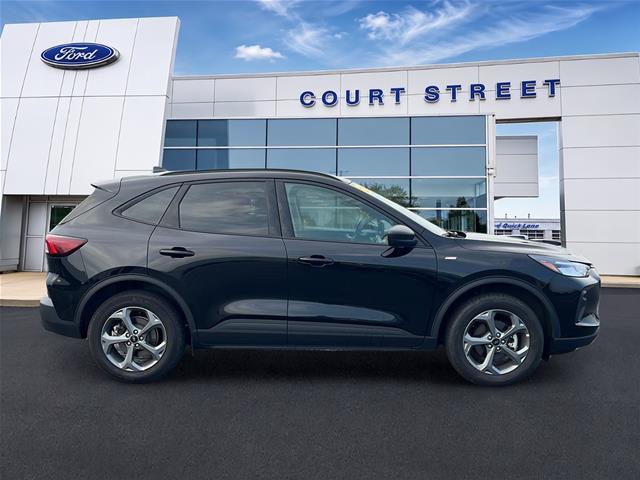 2026 Ford Escape - $27,579