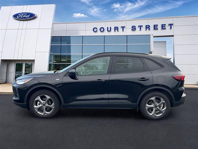 2026 Ford Escape - $27,579