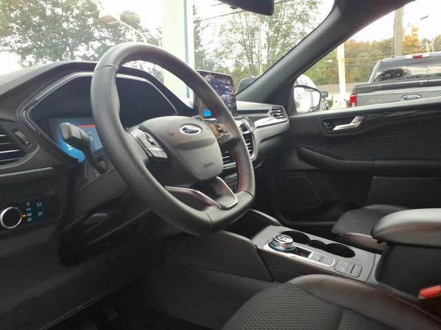 2026 Ford Escape - $26,595