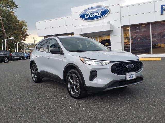 2026 Ford Escape - $26,595