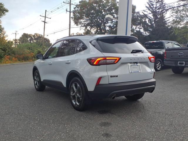 2026 Ford Escape - $26,595